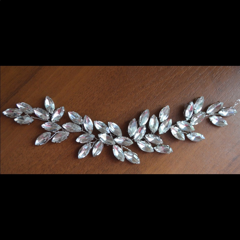 Brand New Crystal Vine Bridal Hair Piece
